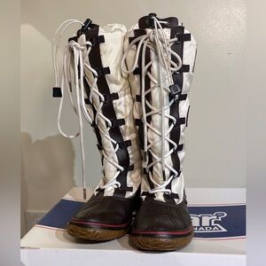 Pajar Grip boots waterproof warm insulated shearling wool blend EUC 40 (9-91/2)